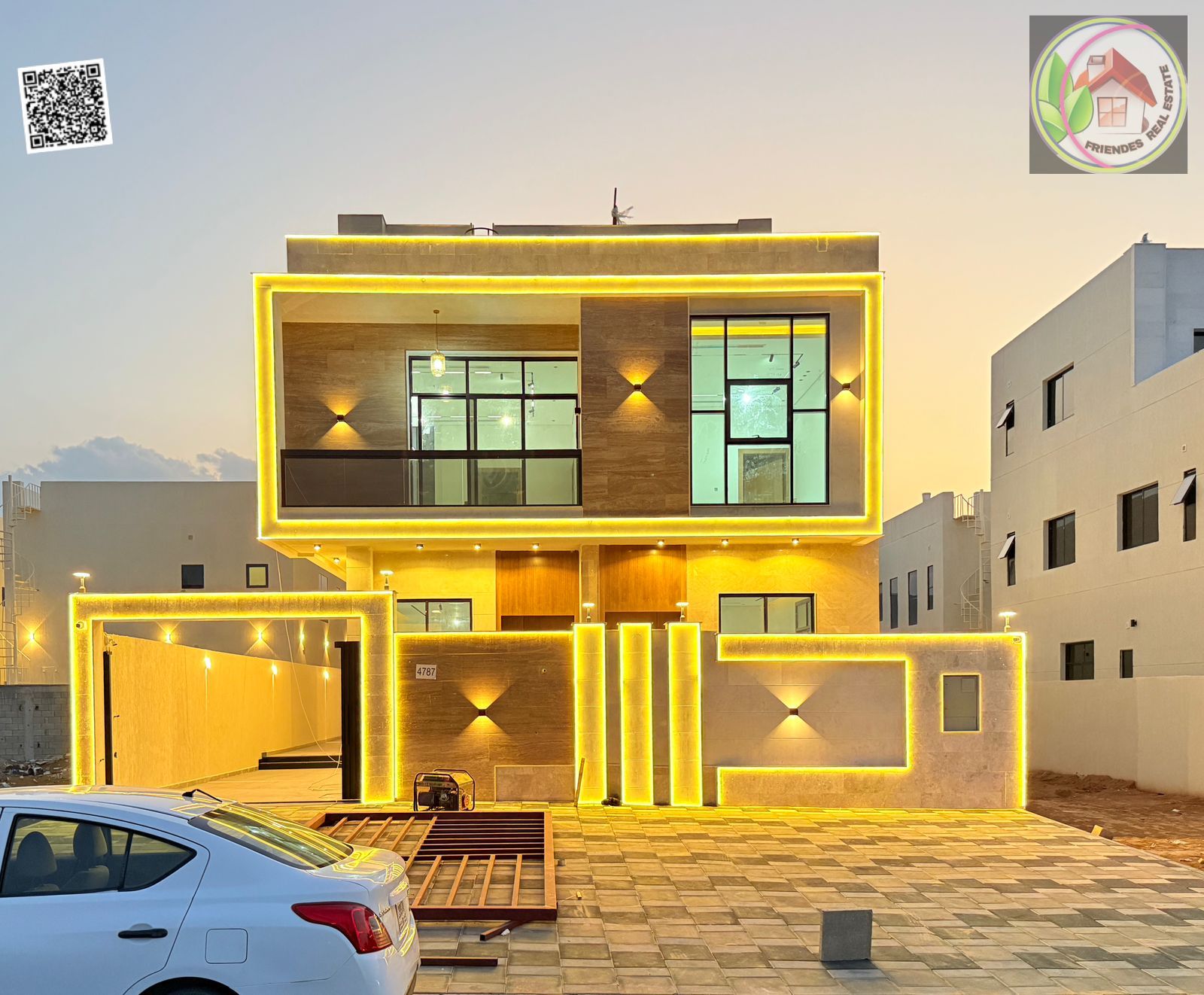 Luxury modern villa in Al-Haliou - street and alley - two floors and a roof, including air conditioning, registration and ownership fees - prime locat
