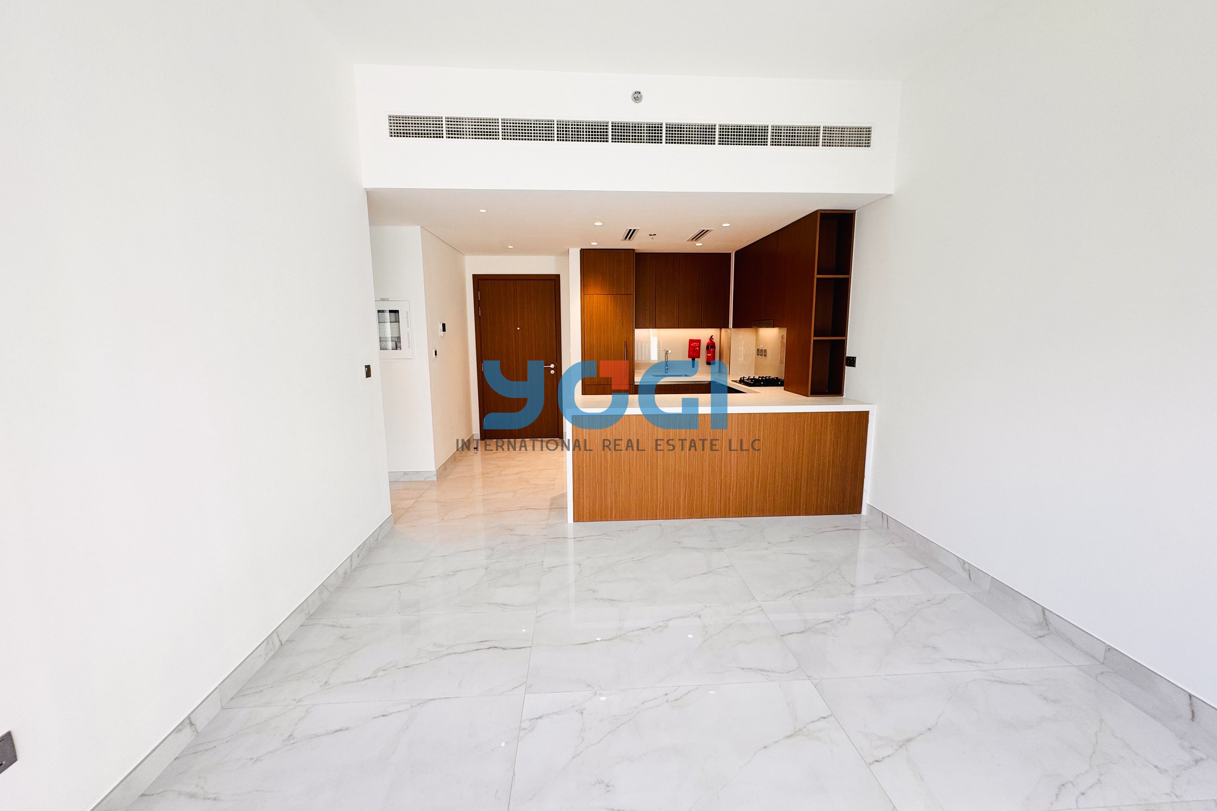 Modern 2BR | Pool View | Ready to Move-in