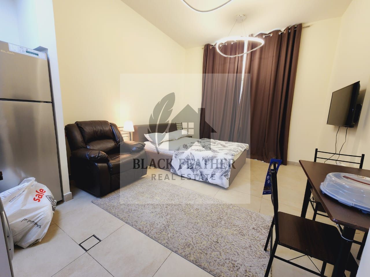 5800 PER MONTH WITH ALL BILLS INCLUDES