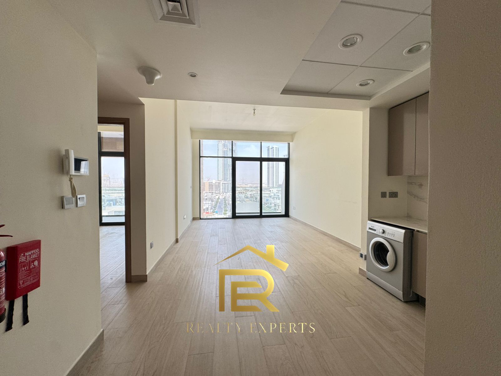 BIGGEST 1 BHK 2 BALCONY FULL BURJ KHALIFA VIEW