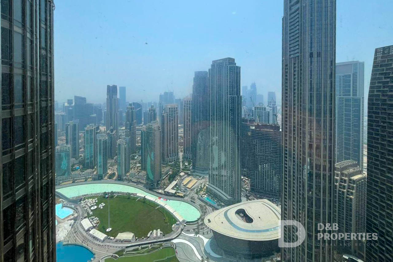 Iconic Building | Spacious 1BR | Burj Khalifa