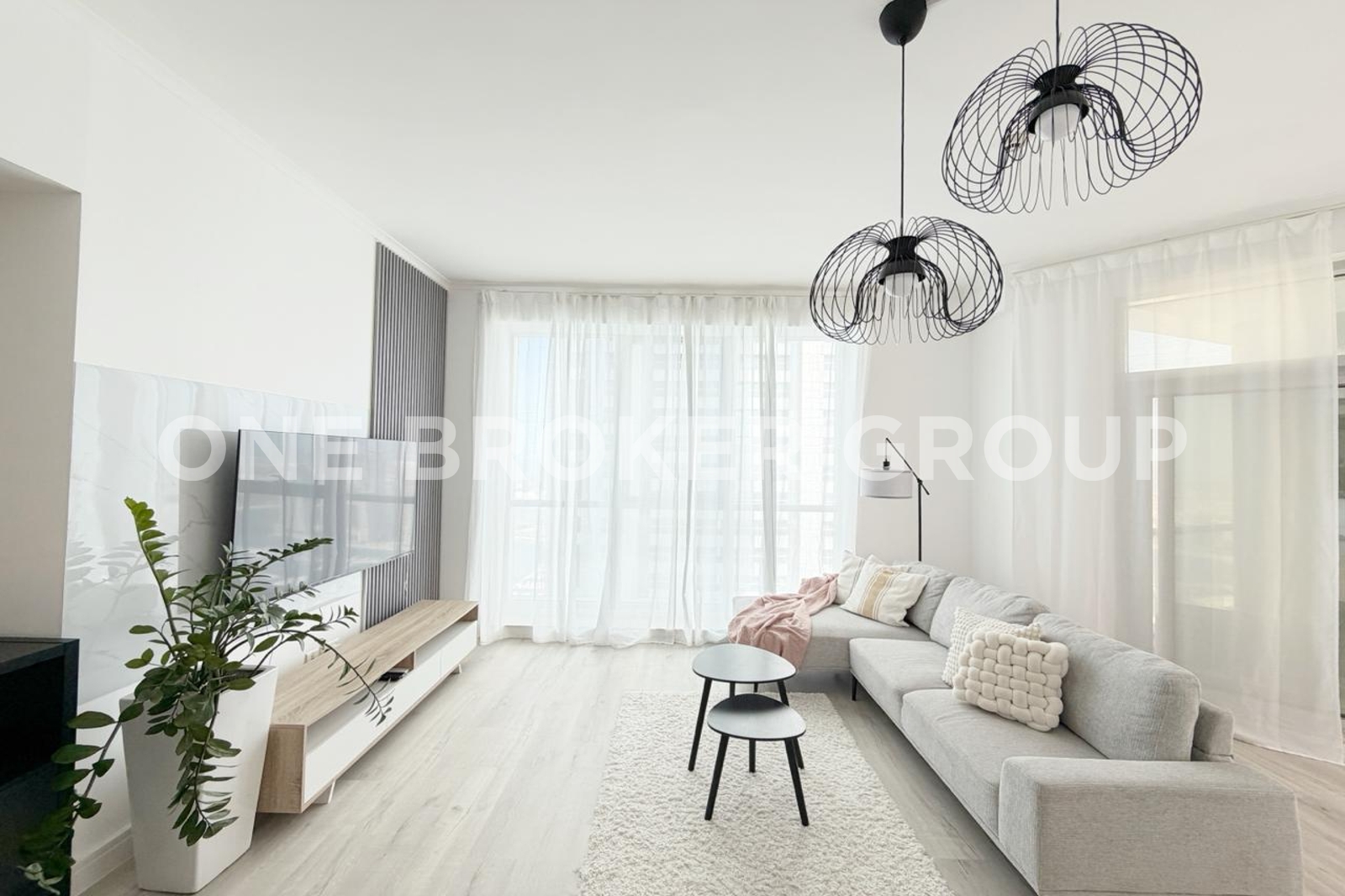 Avail Now | Sea View | Furnished w/ Dishwasher