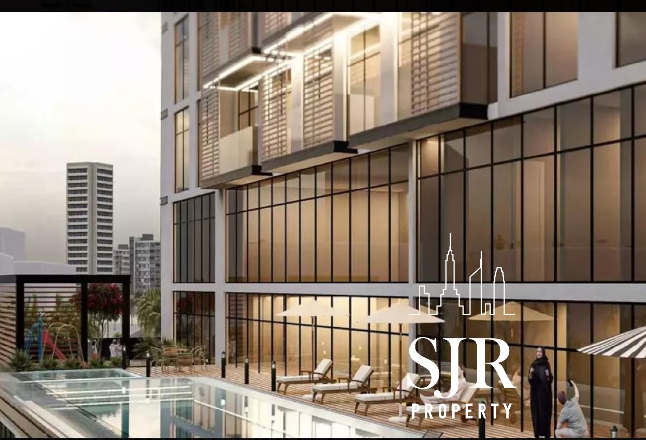 Luxury Fully Furnished Studio | Near Metro