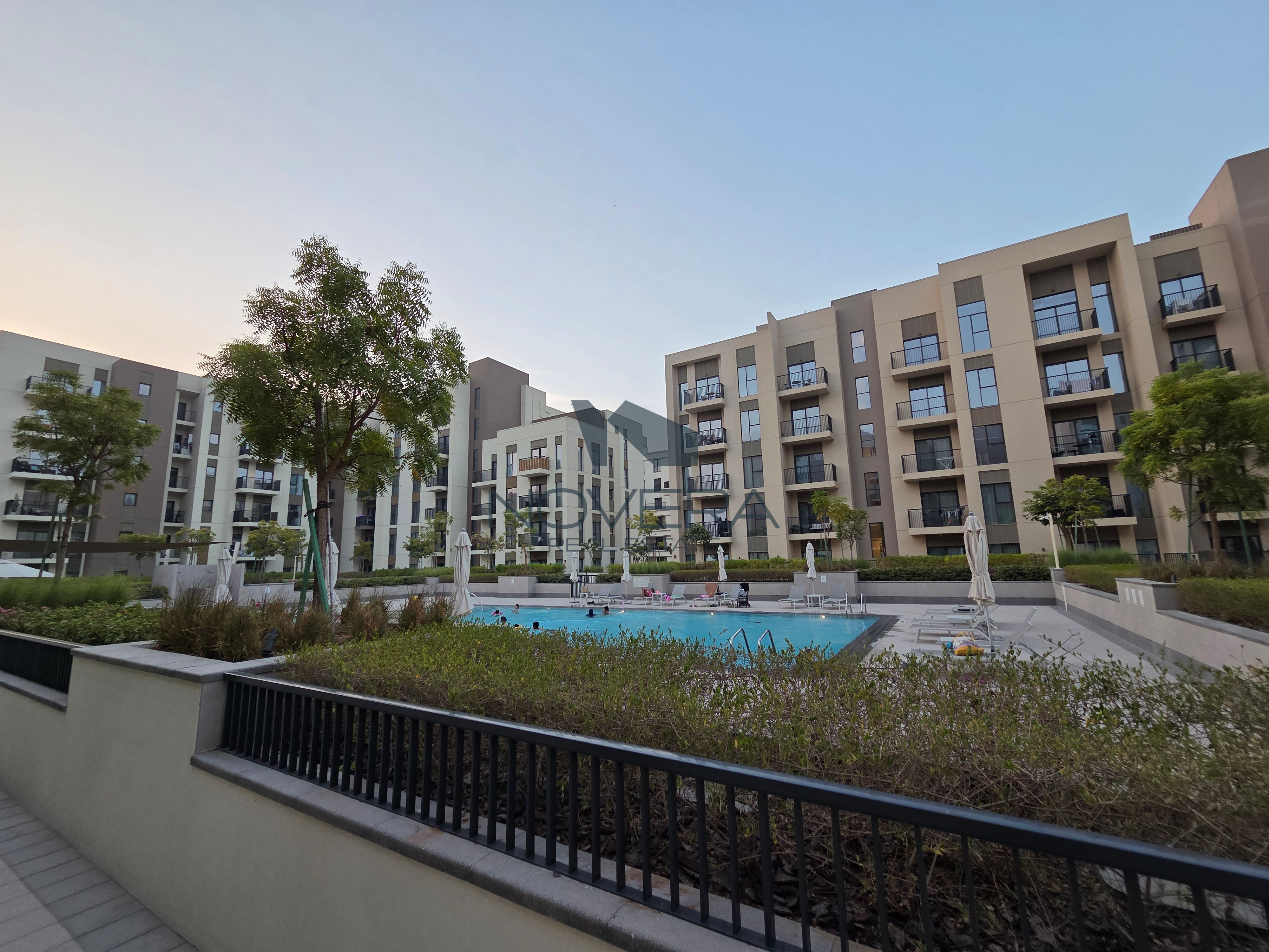 SPACIOUS LAYOUT | PERFECT FOR FAMILIES | 2 VEWS | CORNER