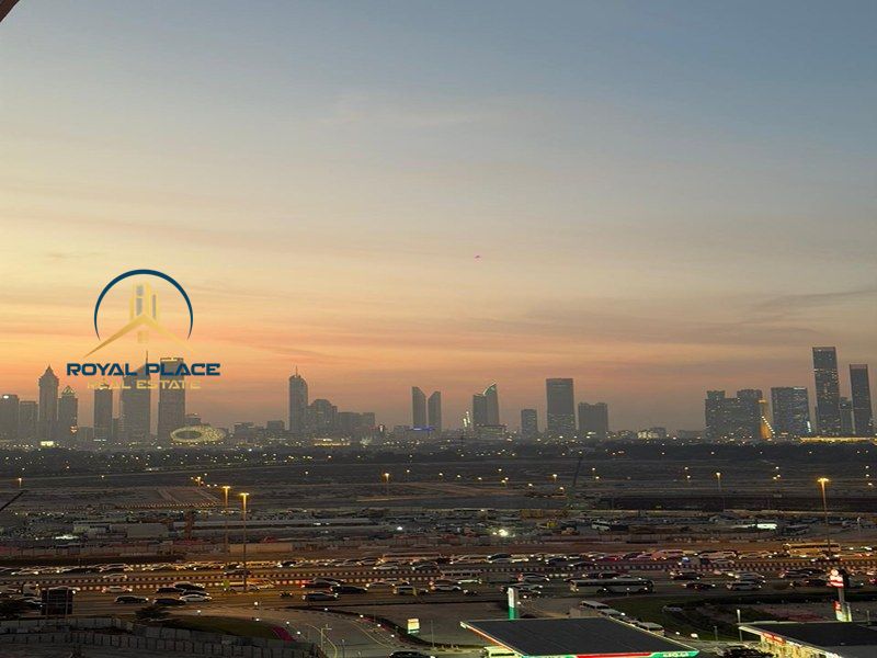 STEP INTO PURE SOPHISTICATION|