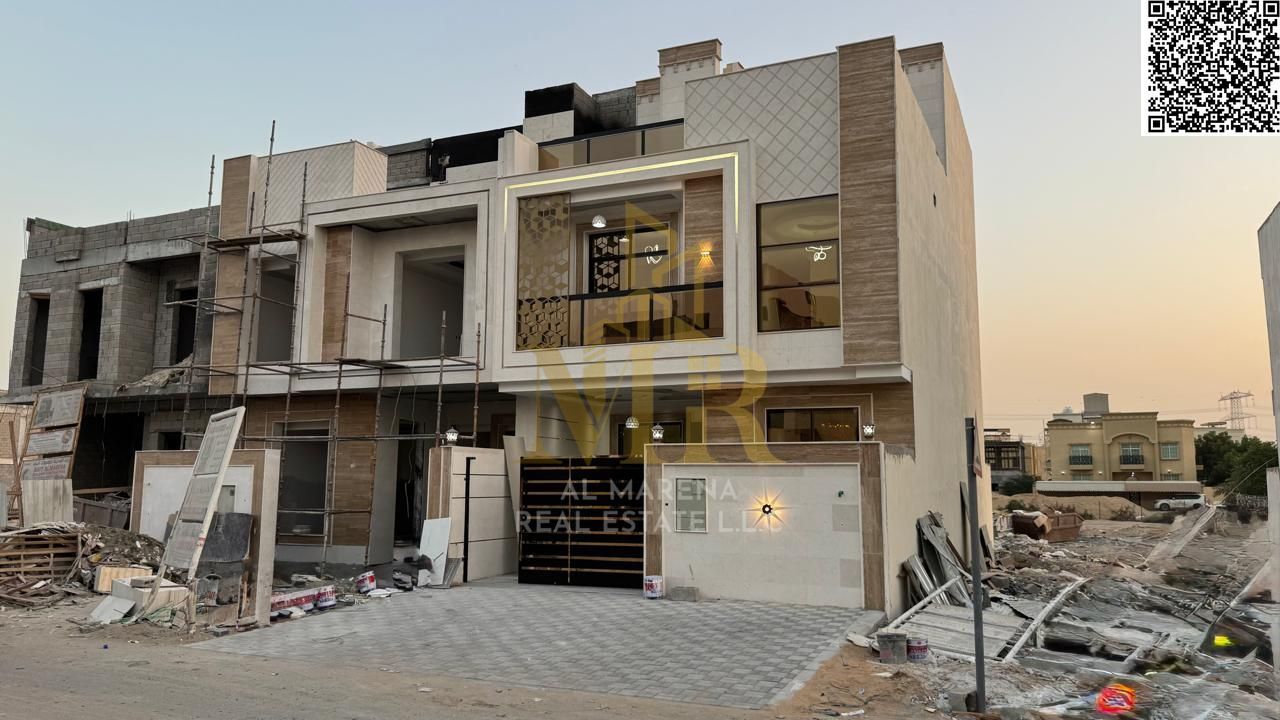 Luxury villa for sale in Al Yasmin – Two floors and a rooftop. Elegant design and ideal space for families. 5 master bedrooms | Majlis and living room