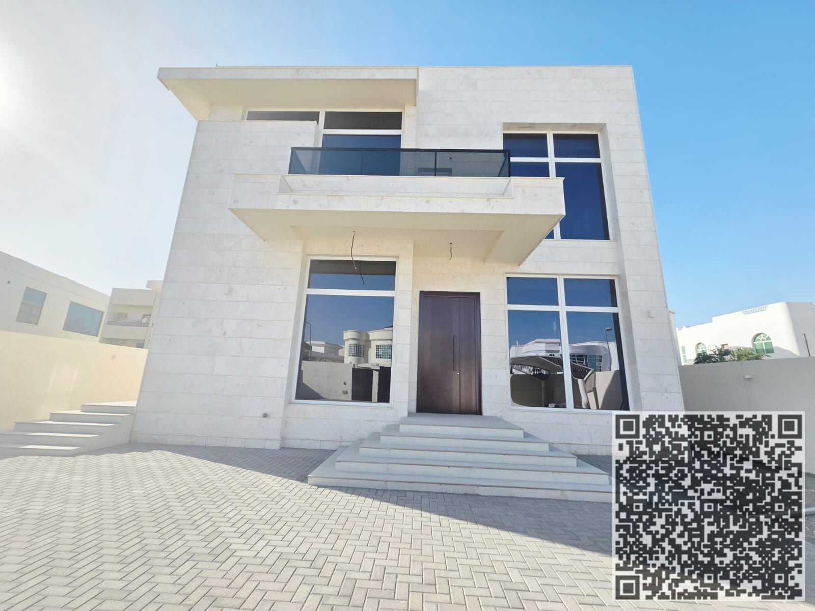 BRAND NEW SPECIOUS BEAUTIFUL 4 MASTER BEDROOMS VILLA AVAILBLE FOR RENT IN AL GOAZ SHARJAH