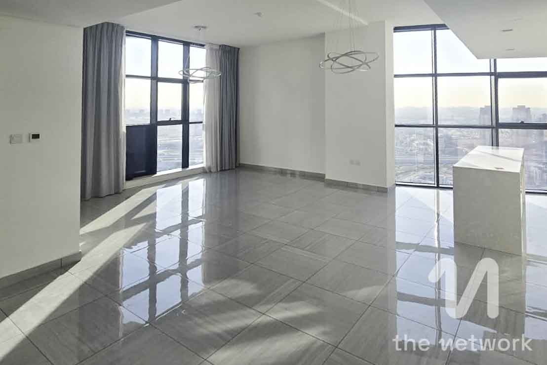 Prime Location | Modern 1BR | Vacant