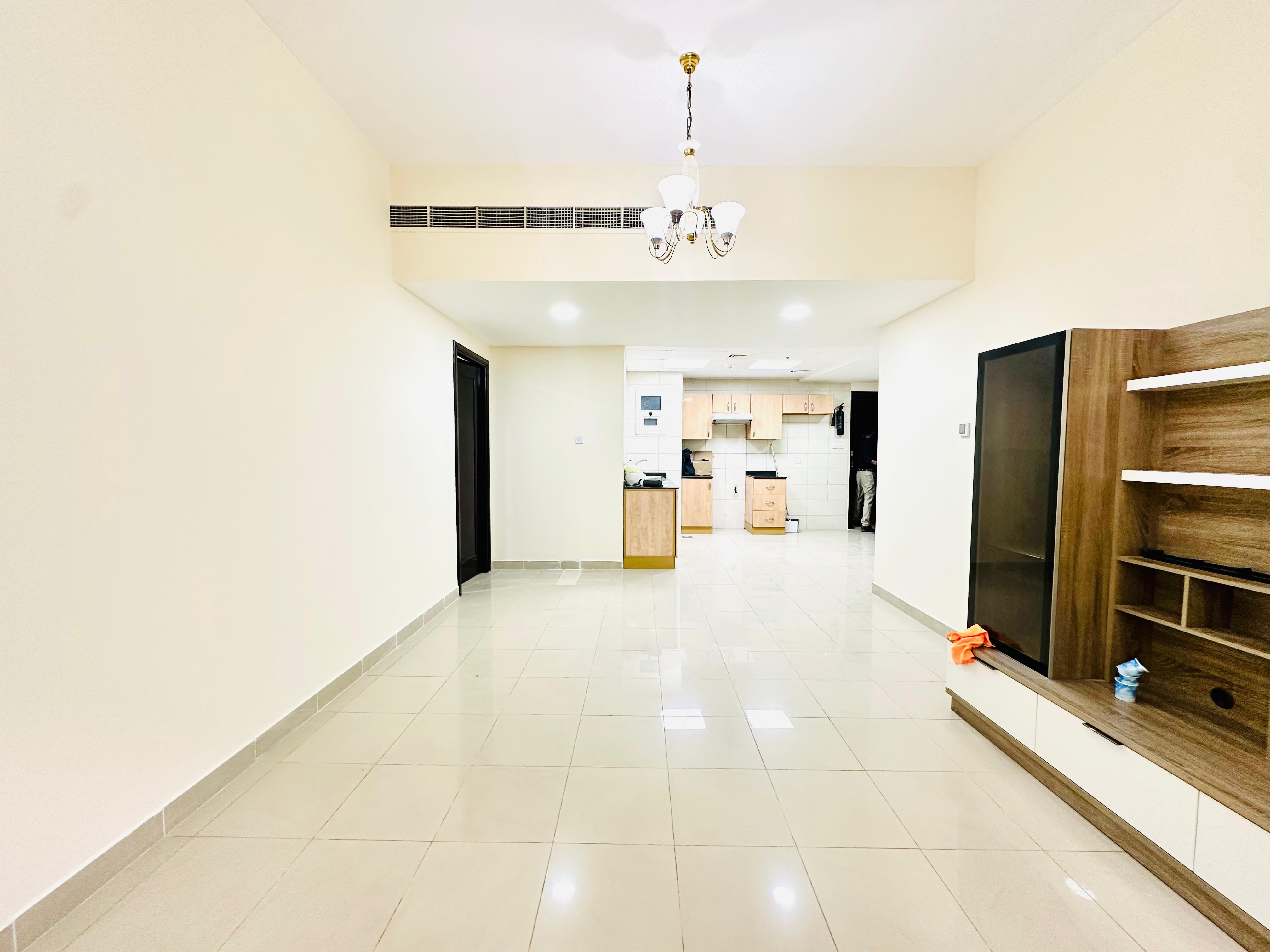 NO DEPOSIT HOT OFFER ONLY FAMILY BUILDING VERY SPECIUS APARTMENT LOOK LIKE BRAND NEW