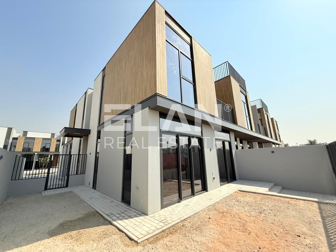 Brand New| Park Facing | Single Row| Ready to Move