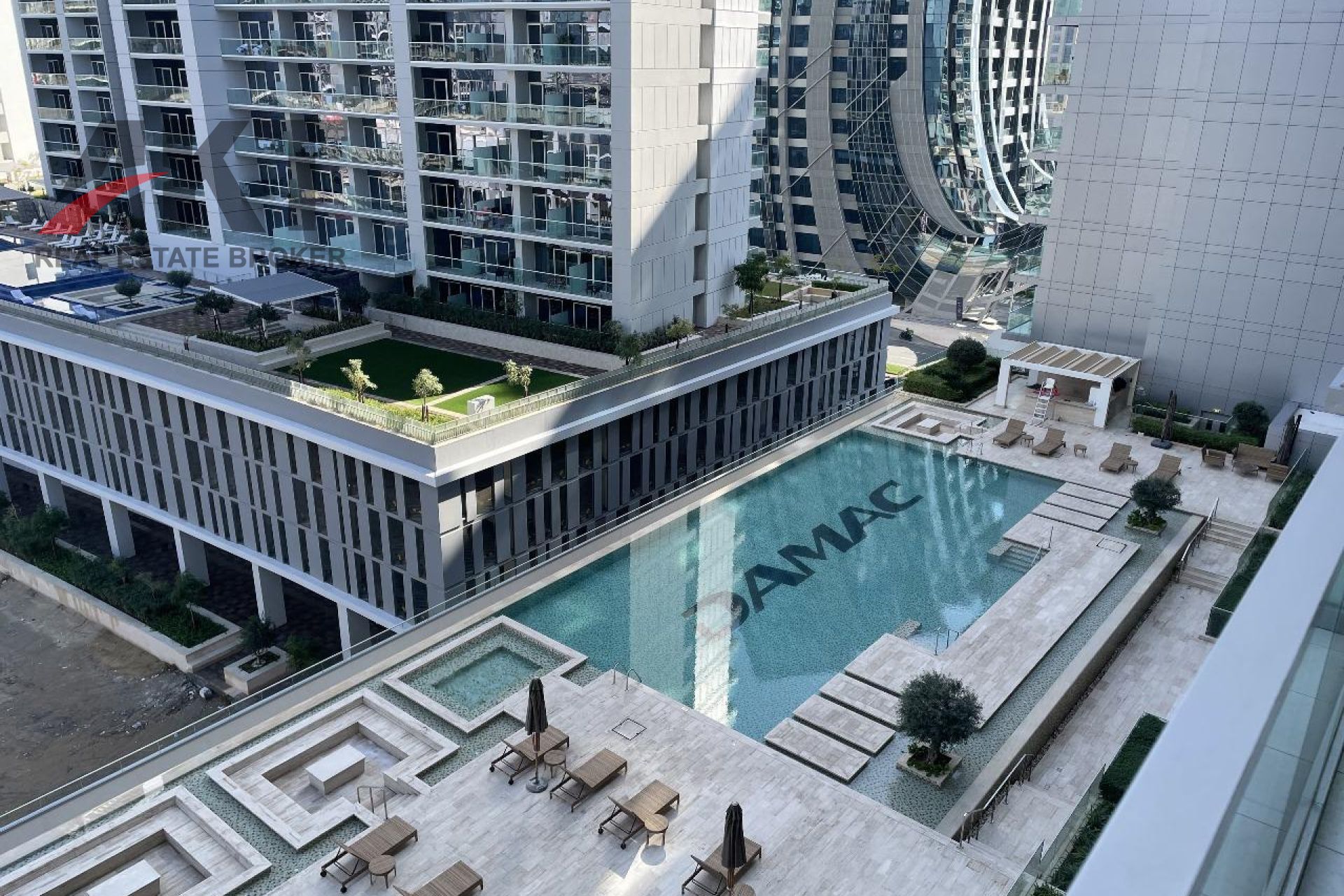 FURNISHED STYLISH STUDIO/POOL VIEW/ PRIME LOCATION