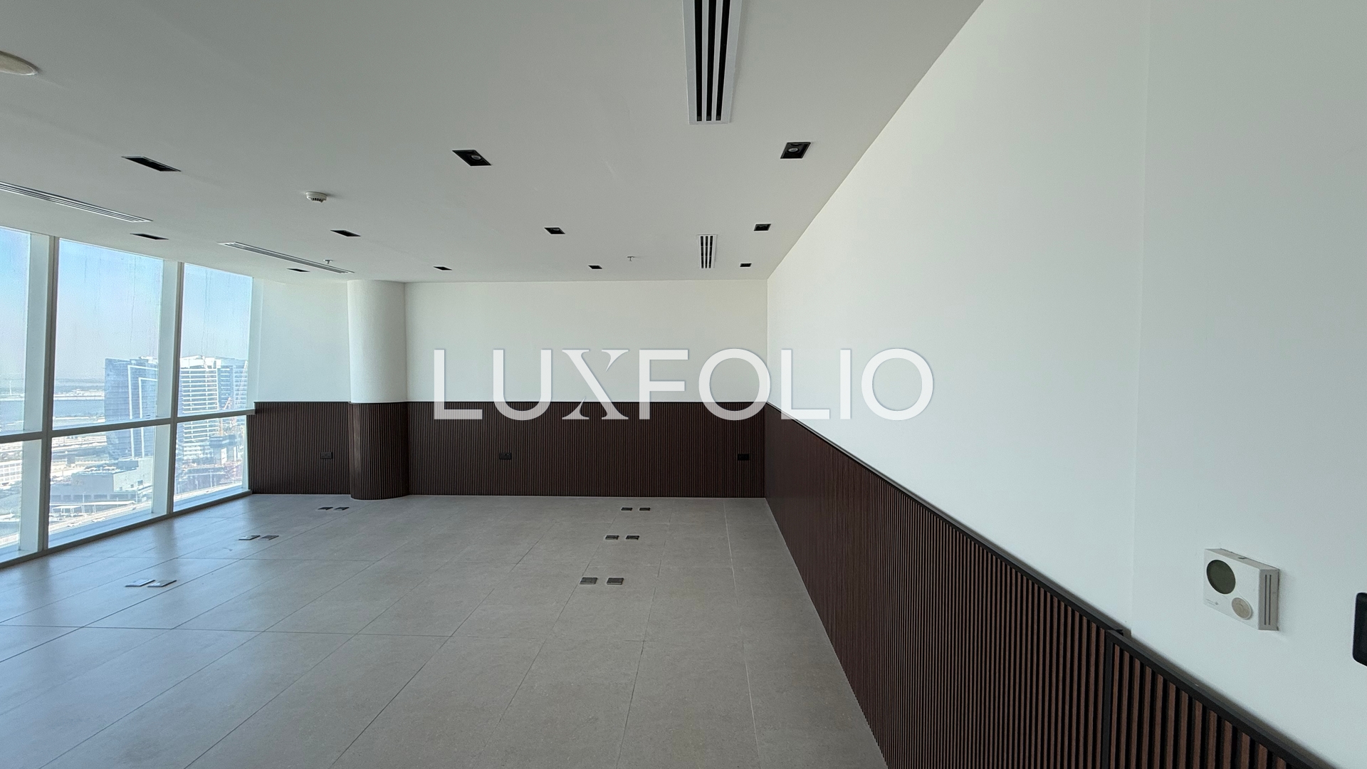 Vacant Unit | High Floor | Partitioned