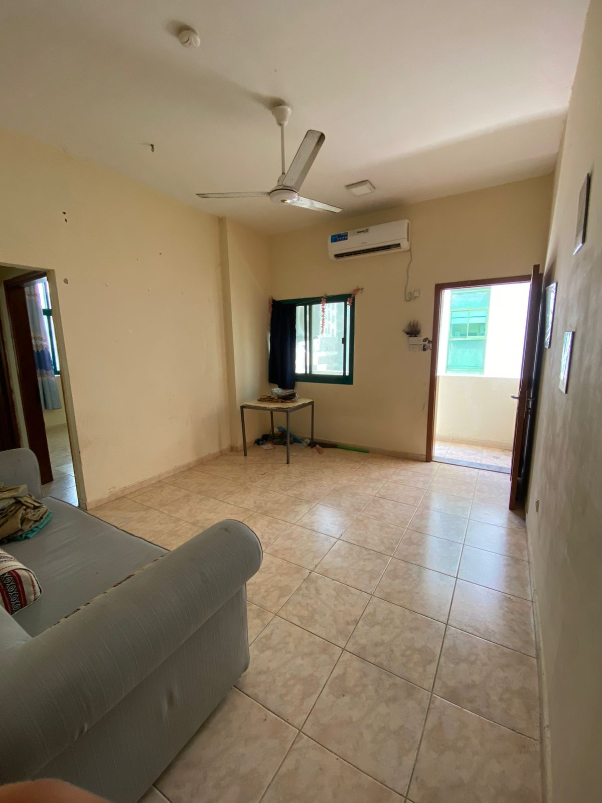 One-bedroom apartment for rent in Al Naba'a – Prime location close to amenities