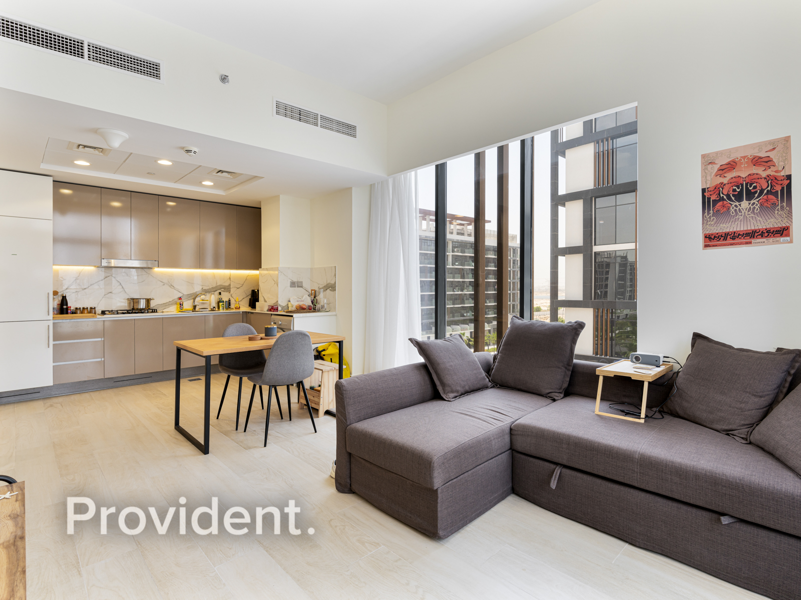 Corner unit | Panaromic | Unfurnished | Vacant