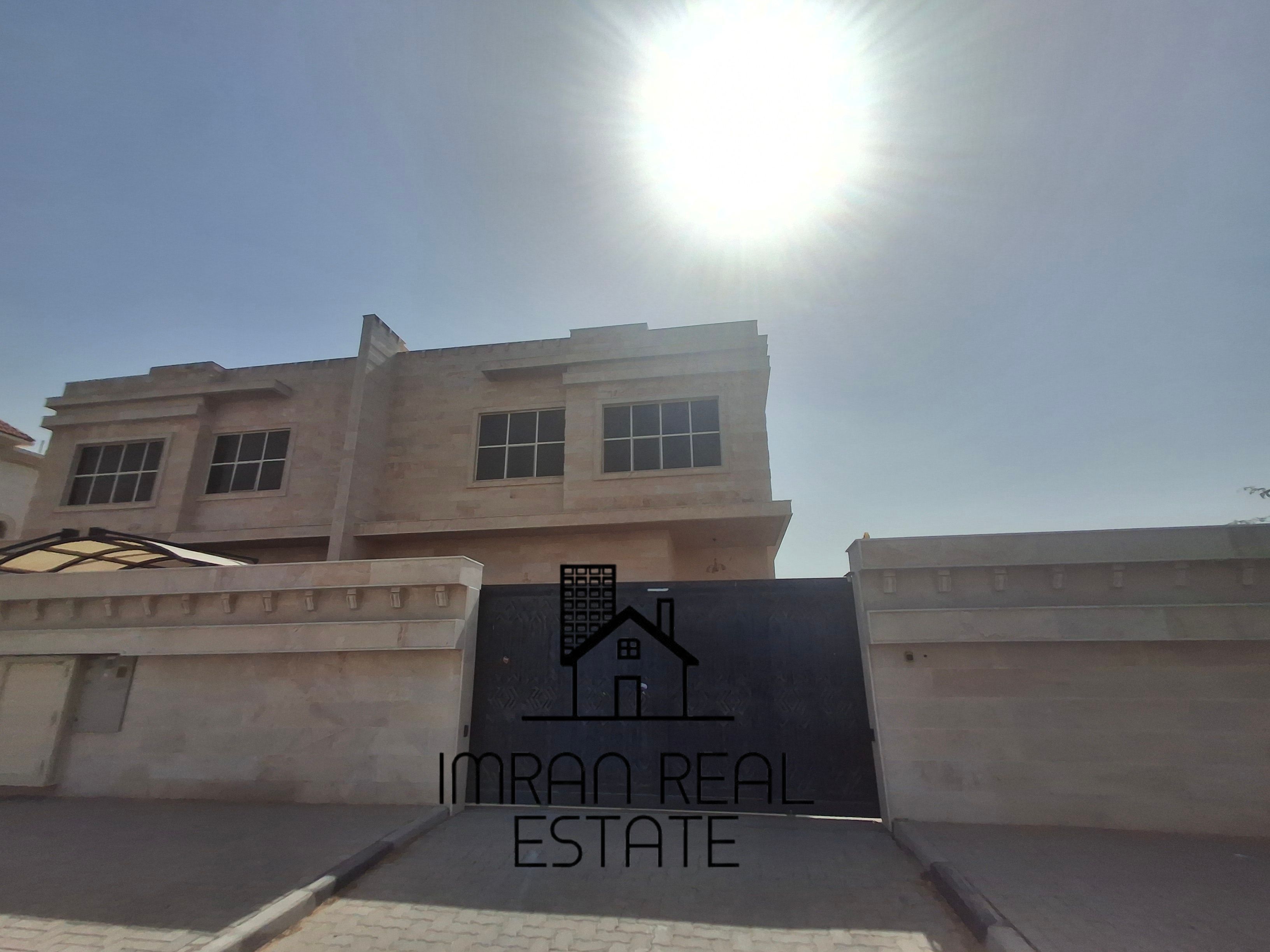 Specious 4BR corner villa ready to Move