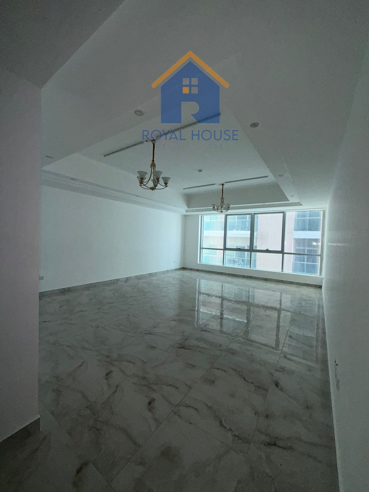 Charming 2 BR in Al Majaz 3 - Perfect for Families