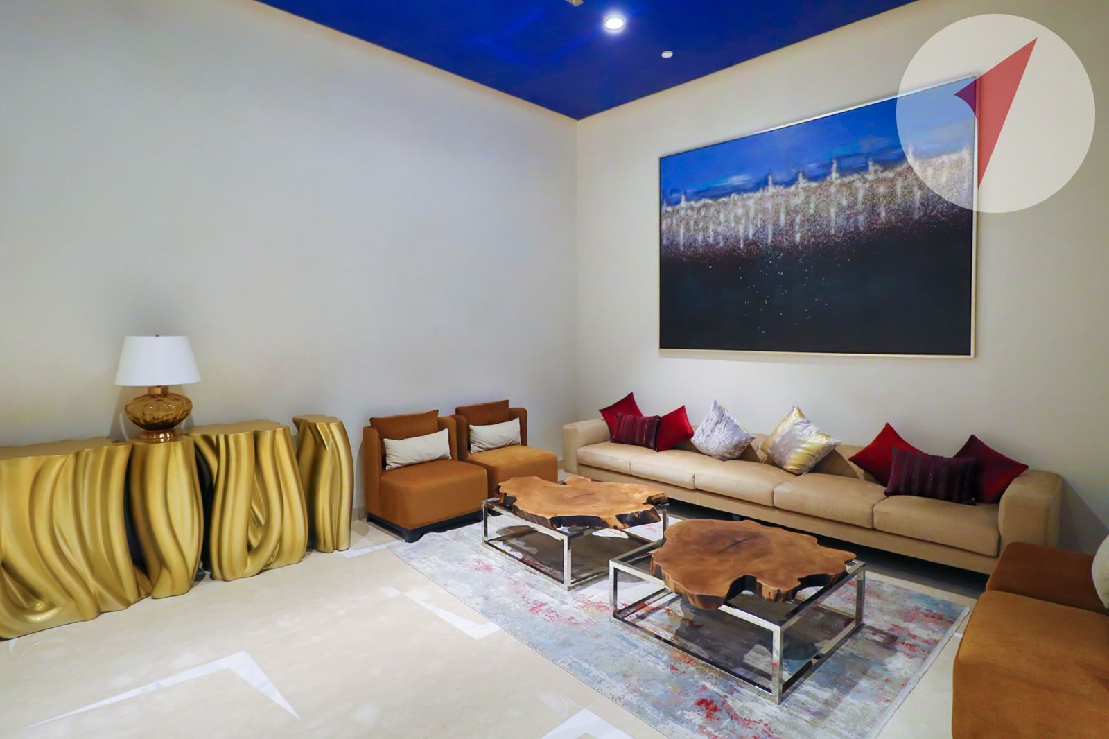 Spacious Studio | Luxury Apartment & Canal Facing Residence