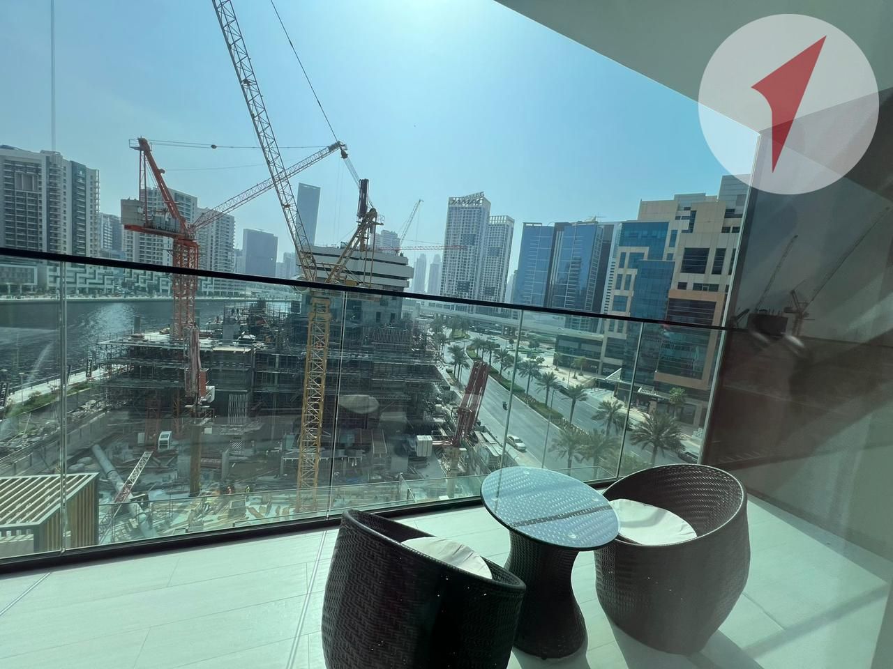 Vacant & Ready-to-Move | Signature Living