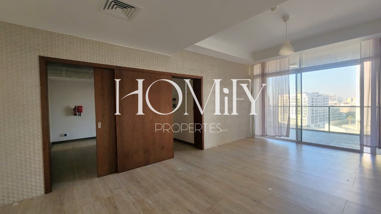 Spacious 2BHK | Upgraded | Great Finishing