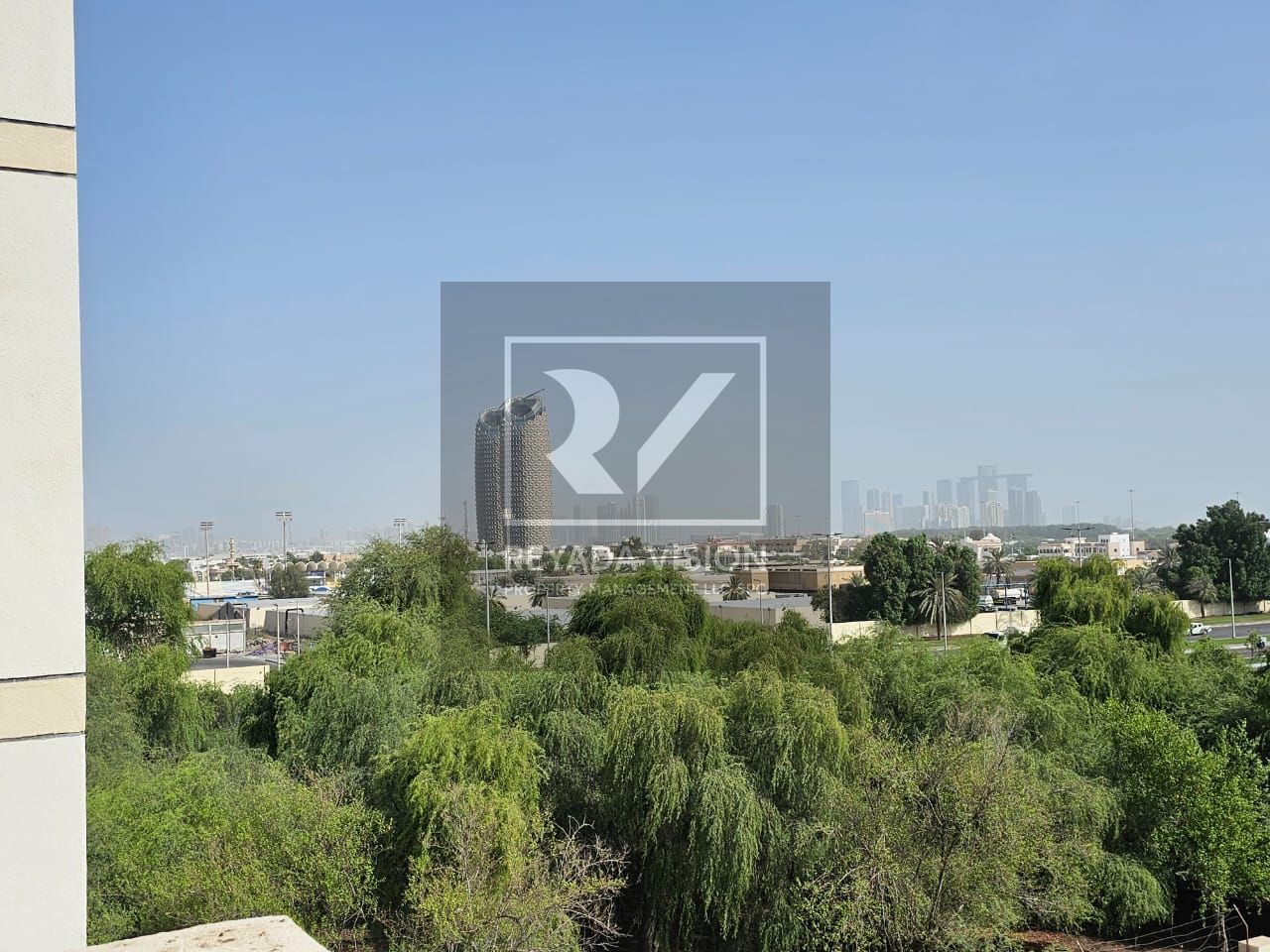 Spacious Office | Ready to move in | Fitted