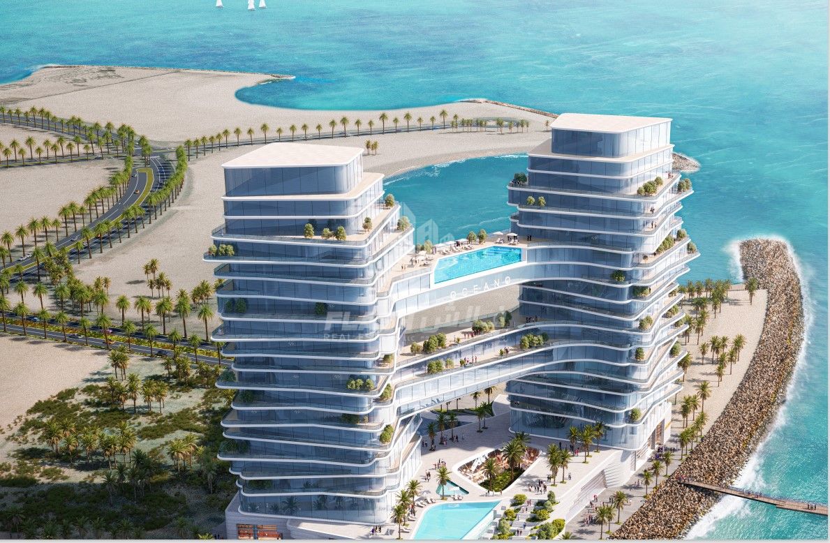 Less OP I SEA VIEW I Beach front project I high floor 28