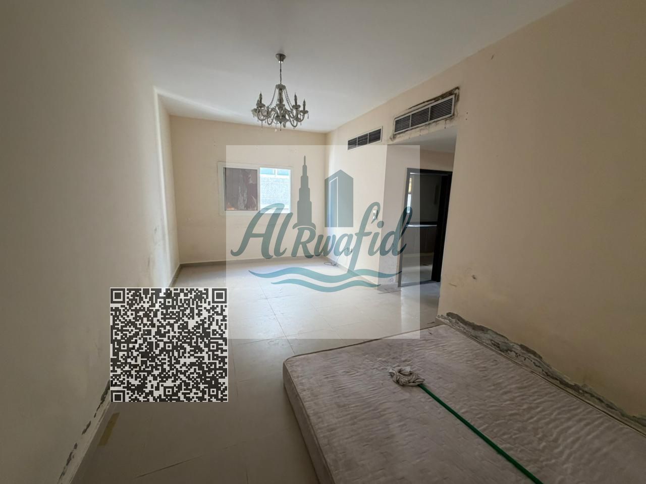 Modern Layout 1BR With Built In Wardrobes and balcony