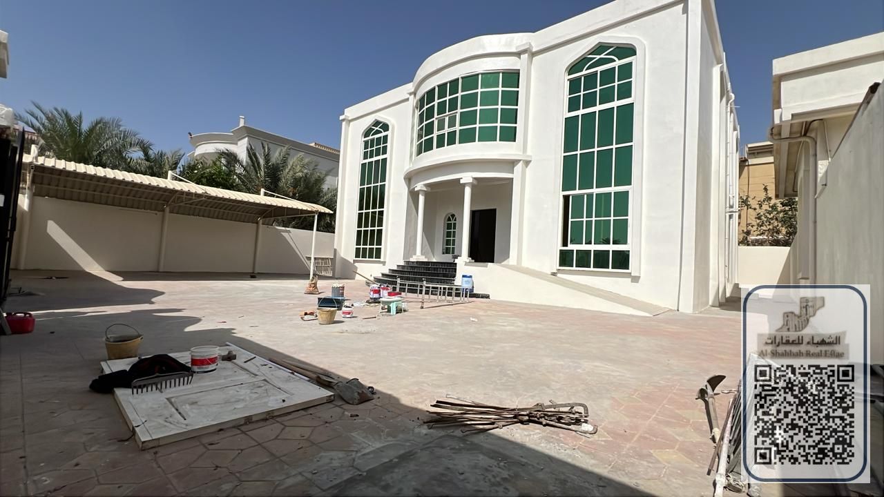 Villa for rent in Al Hamidiyah: 7 master bedrooms, large yard, 2 living rooms, majlis, 2 kitchens