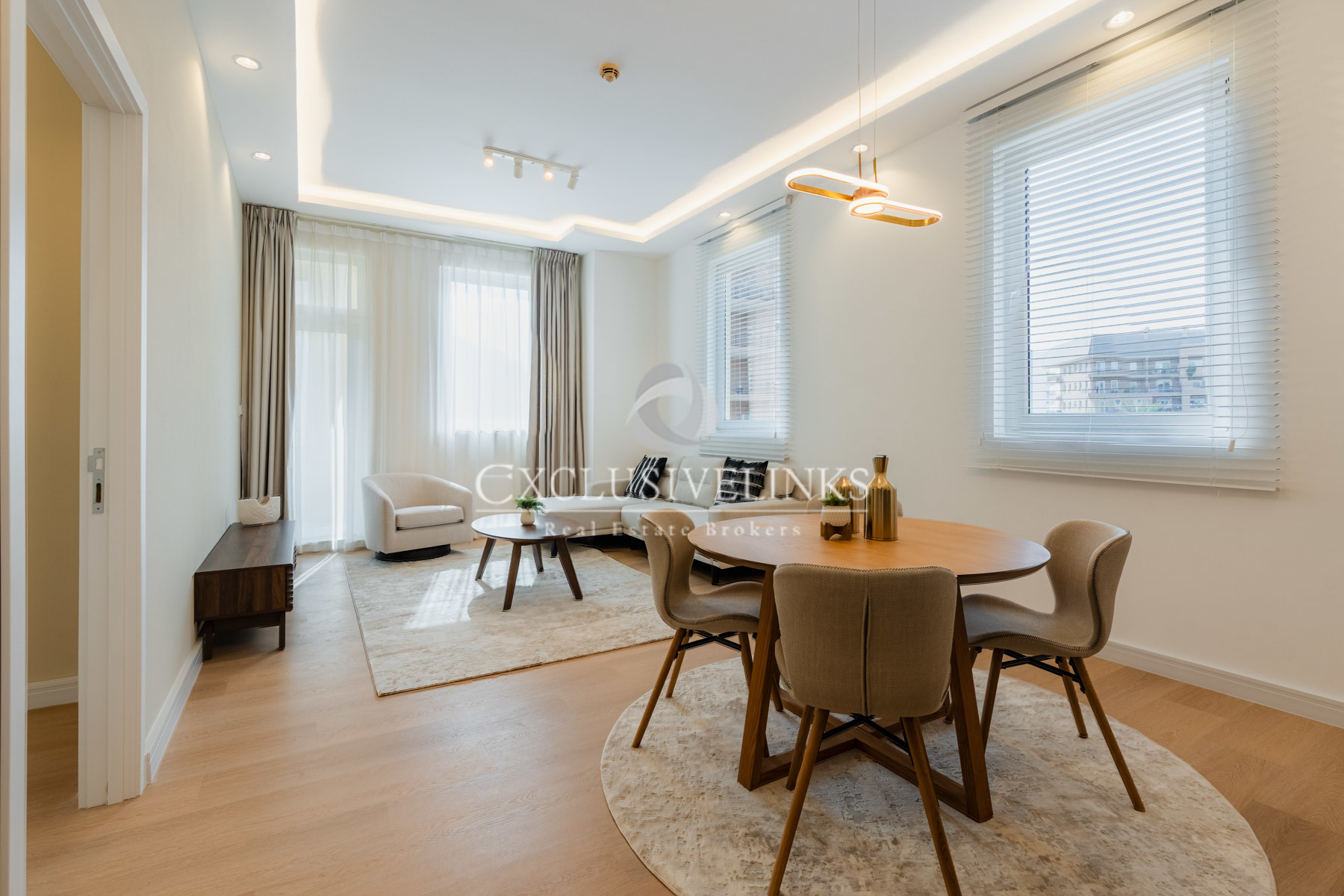 Fully Upgraded 1 BR | High ROI | Tenanted