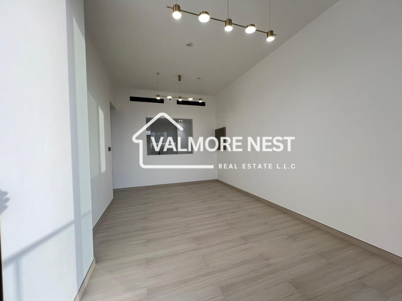 UNFURNISHED | SMART HOME | VACANT NOW