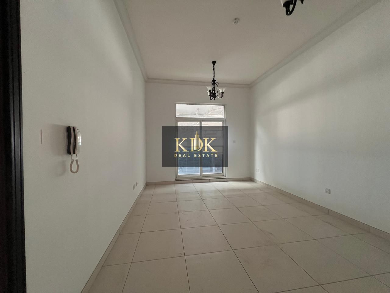 Modern 1BR Apartment | Prime Location | Premium Amenities