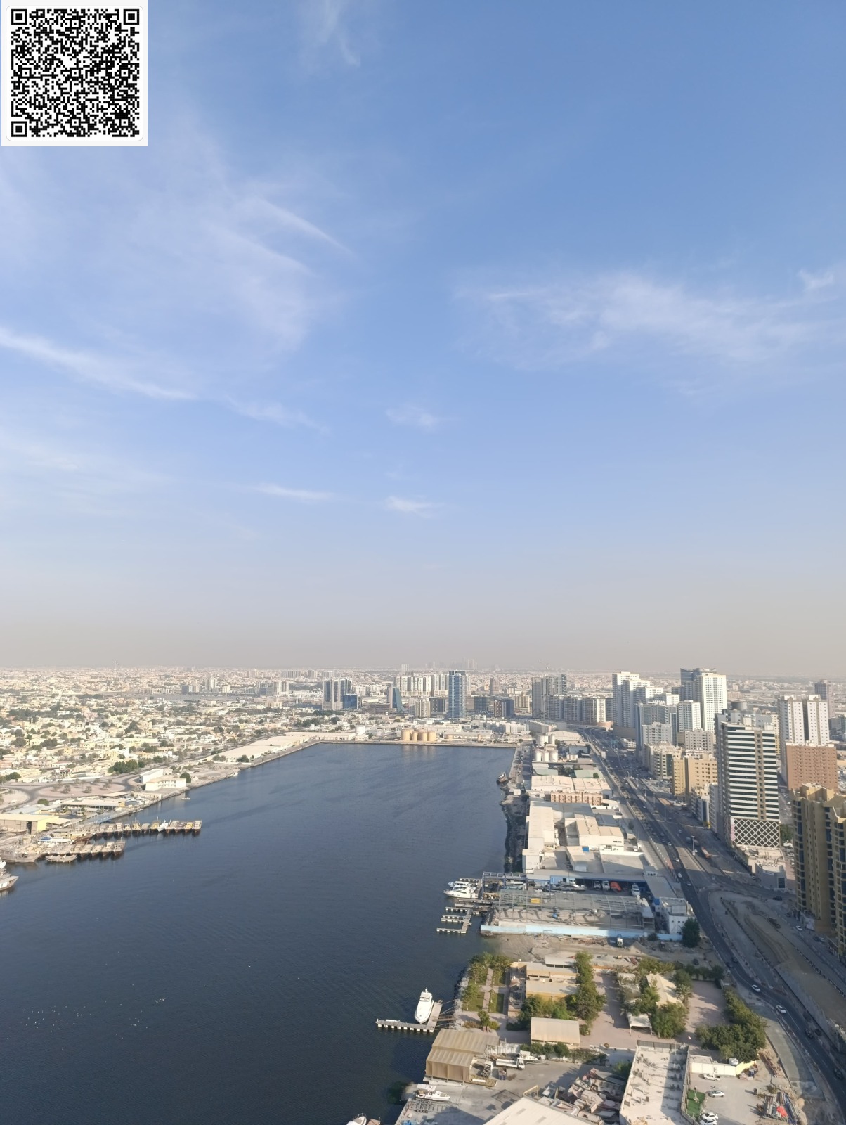 Save over AED 100,000 – 3-bedroom apartment in Oasis Towers 1