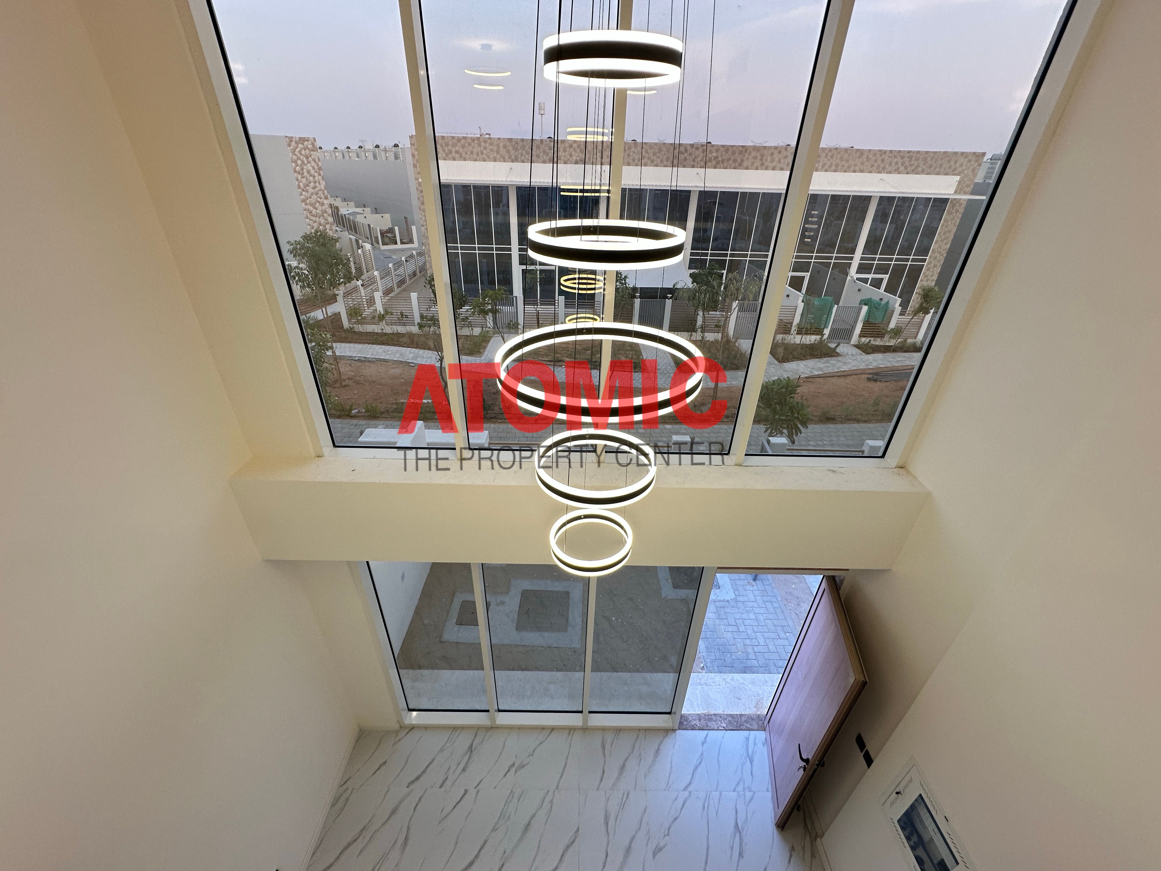 TOWNHOUSE | 1 BED | GARDEN VIEWS | READY TO MOVE