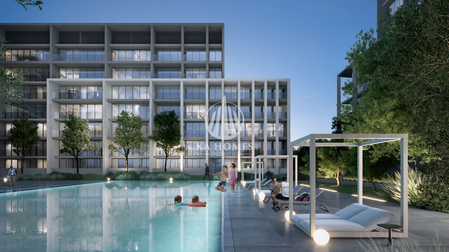 Luxury Living with Exceptional Views | 2 Master BR Apartment with Excellent ROI & Freehold