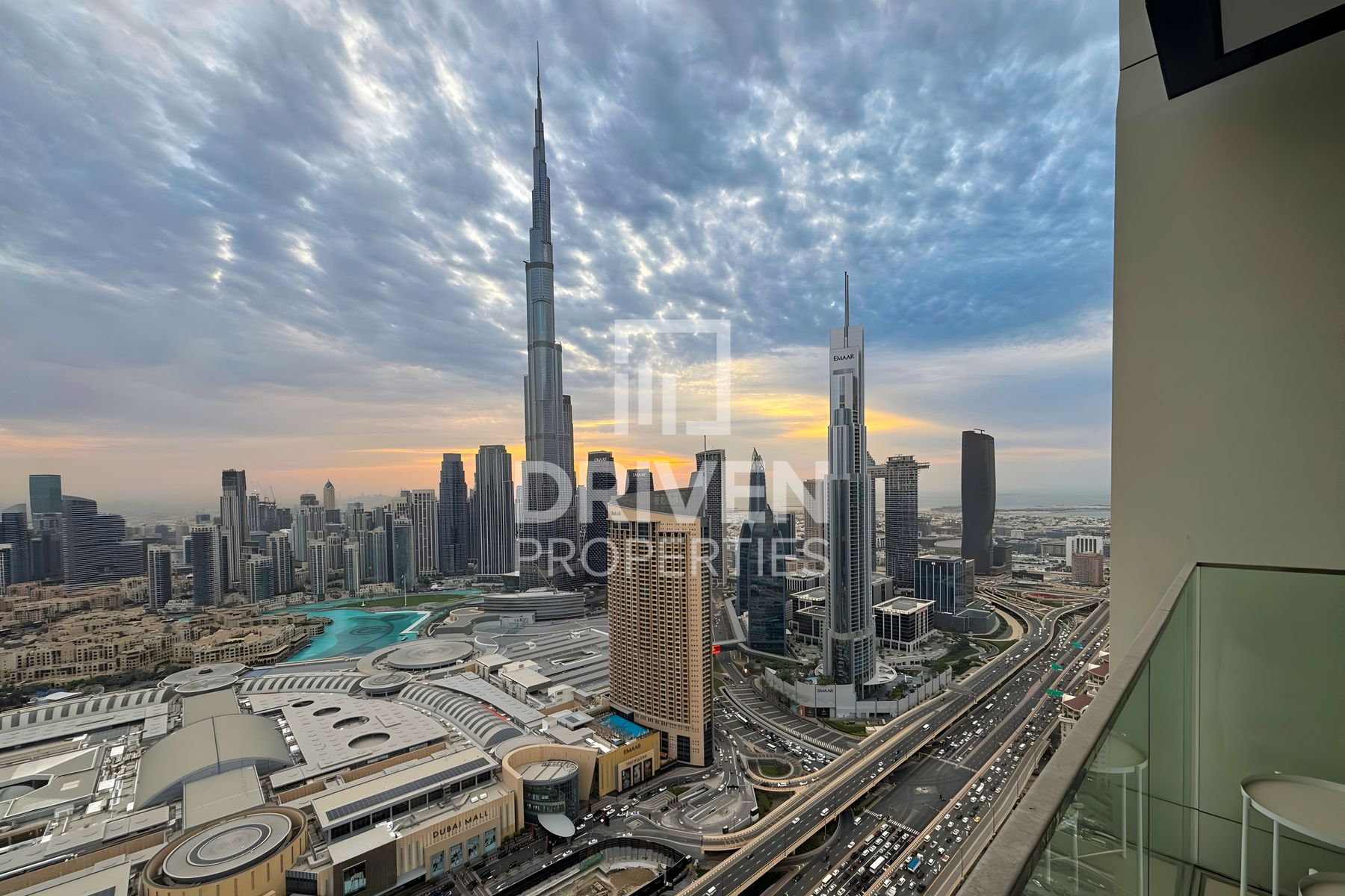 Stunning Burj View | Connected to Dubai Mall