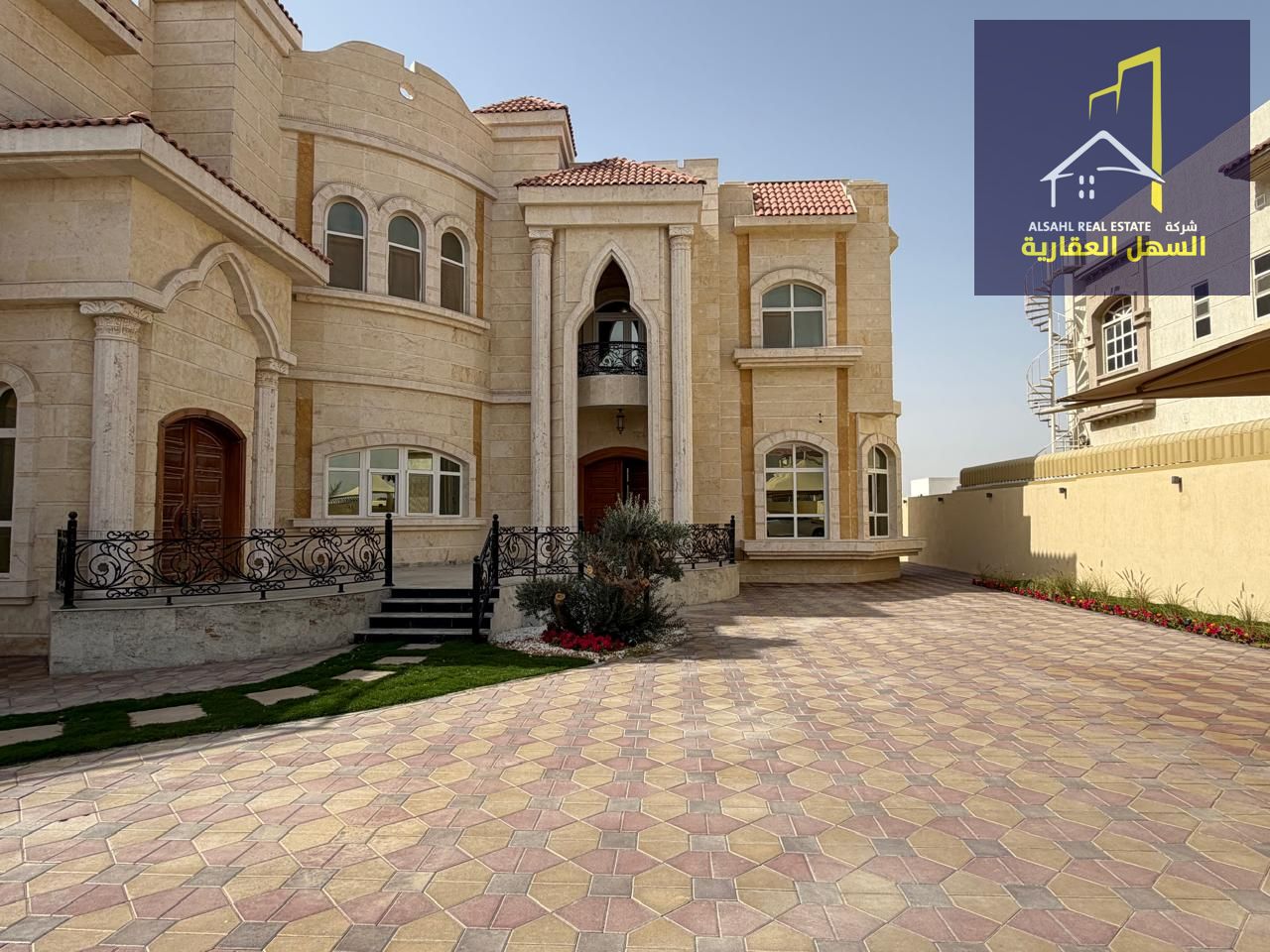 Luxury Villa for Sale with Personal Finishing in Al Suyoh – Al Muwrada 2