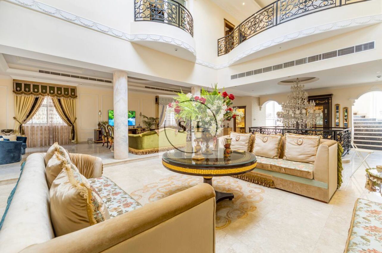 Luxury Villa All Ensuite | Lift | Cinema | Gym