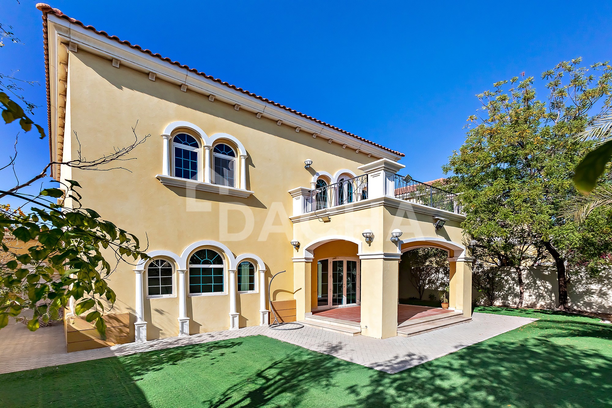 3 Bedroom Large | Vacant | Well Maintained