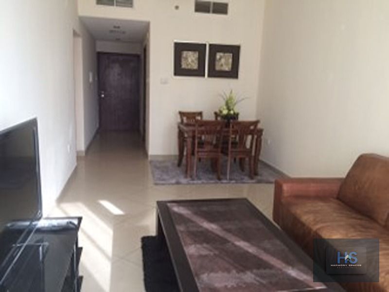 2BEROOM WITH MAID / FULLY FURNISHED / LAKE VIEW