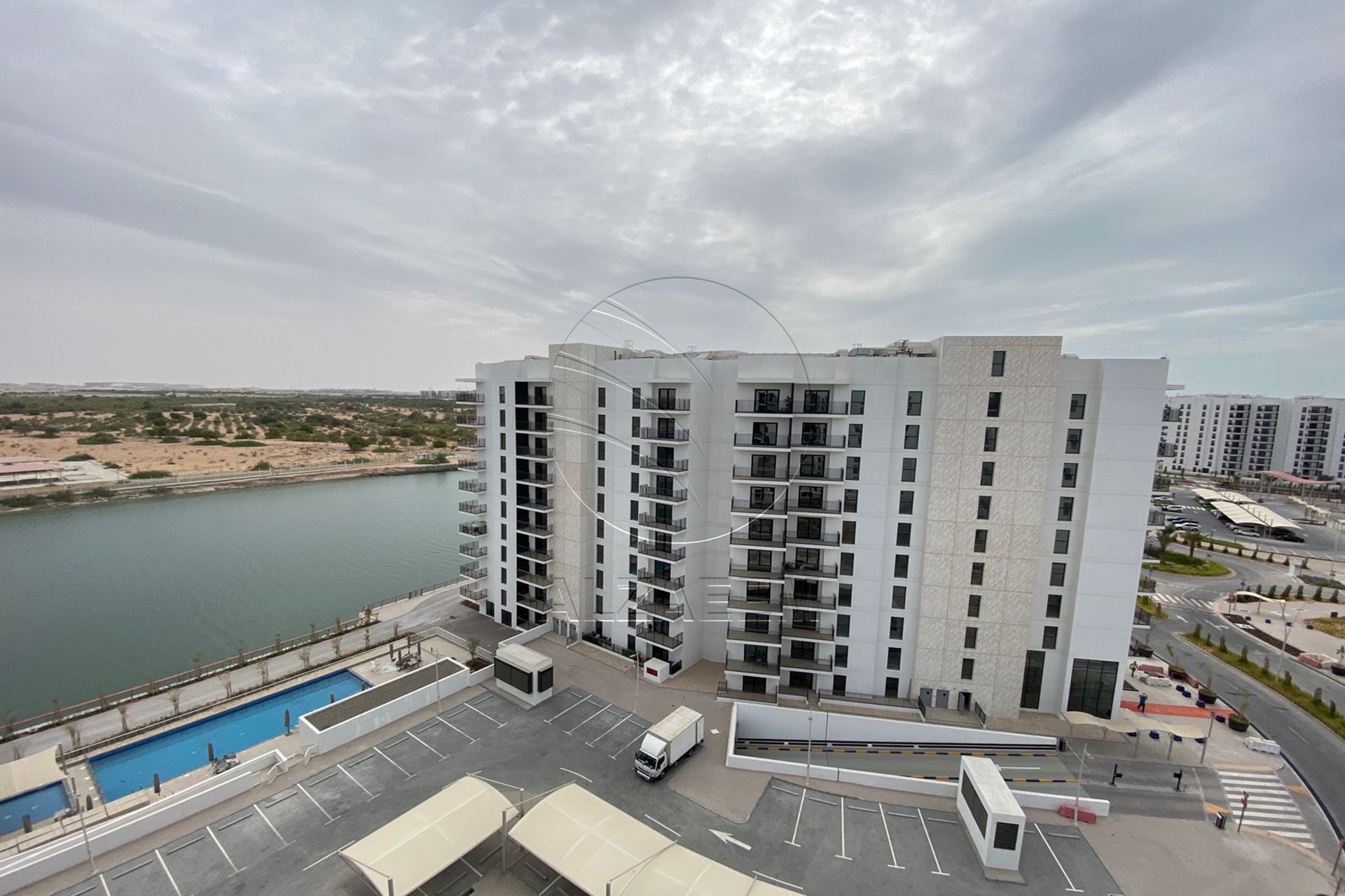 √1BR - Higher Level | Vacant | Waterfront Living√