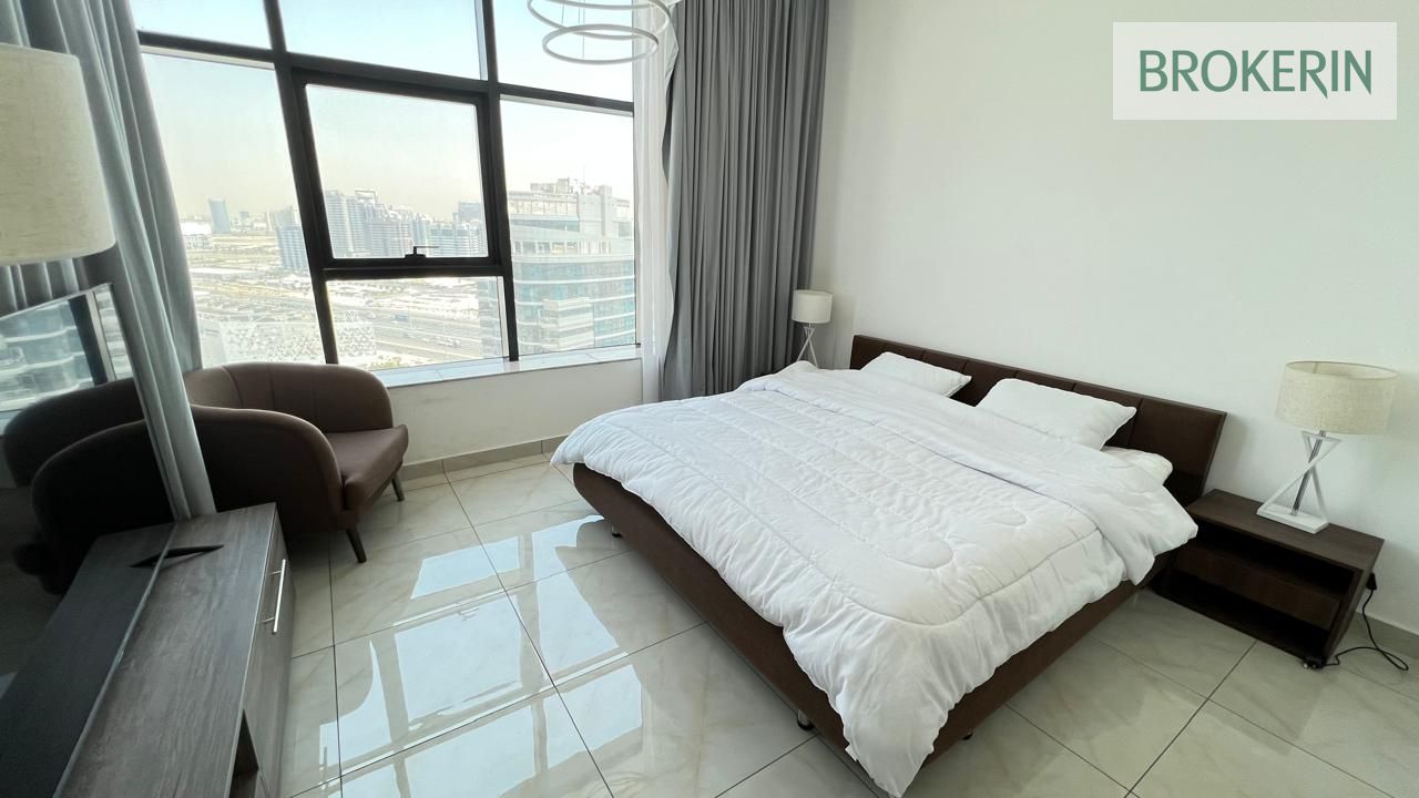 Prime Location | Bright and Spacious Studio | JVC