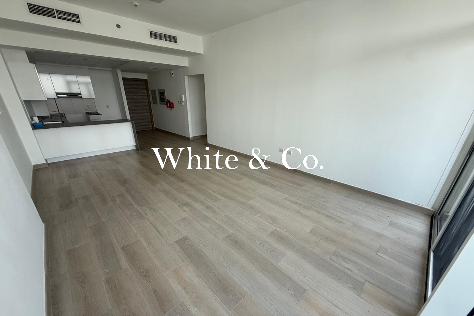 Ready Now | Modern Unit | Great Comforts