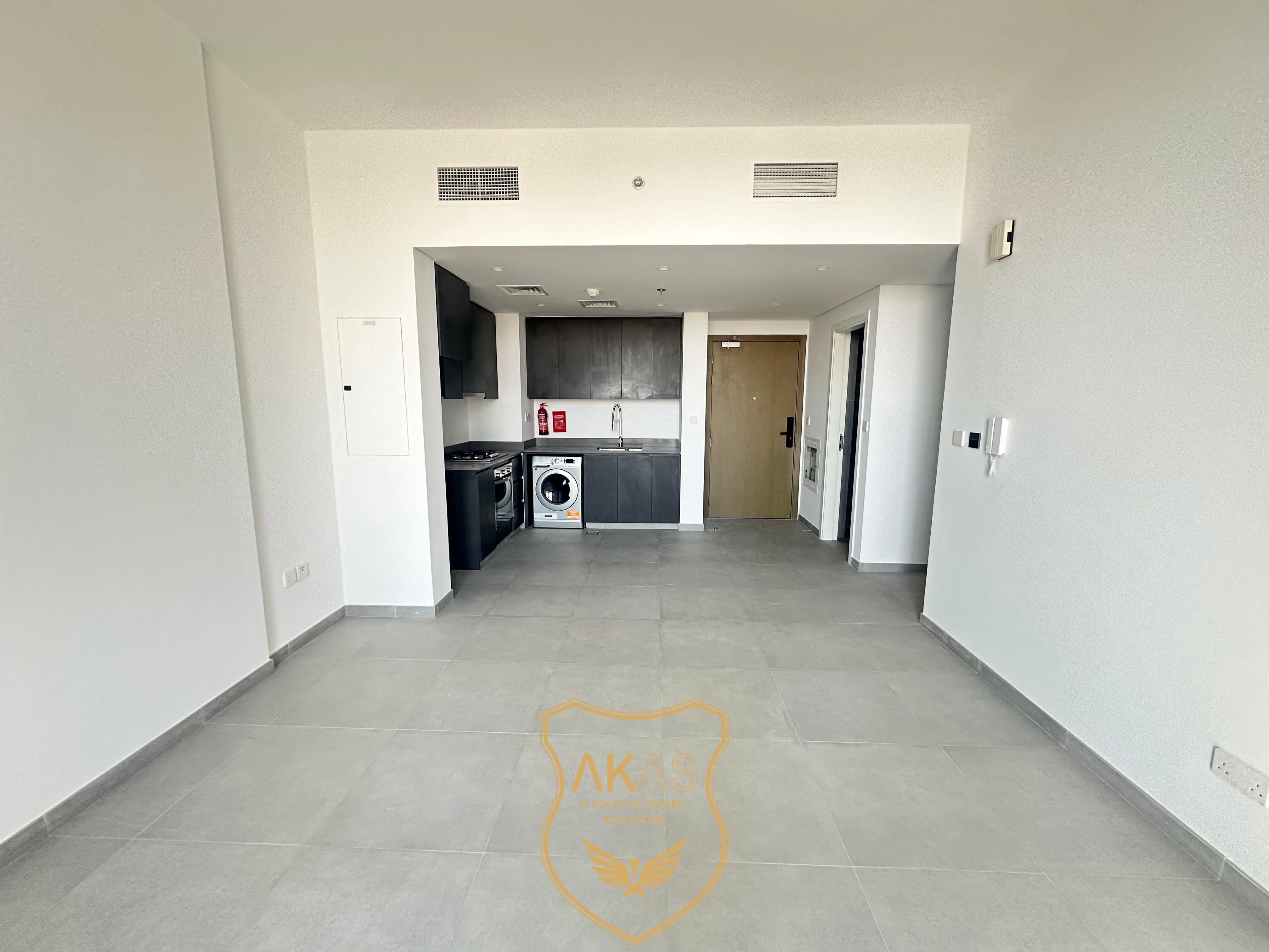 NO DEPOSIT/BRAND NEW 2BHK/ WITH FULL BALCONY/WITH 15 DAY'S FREE//