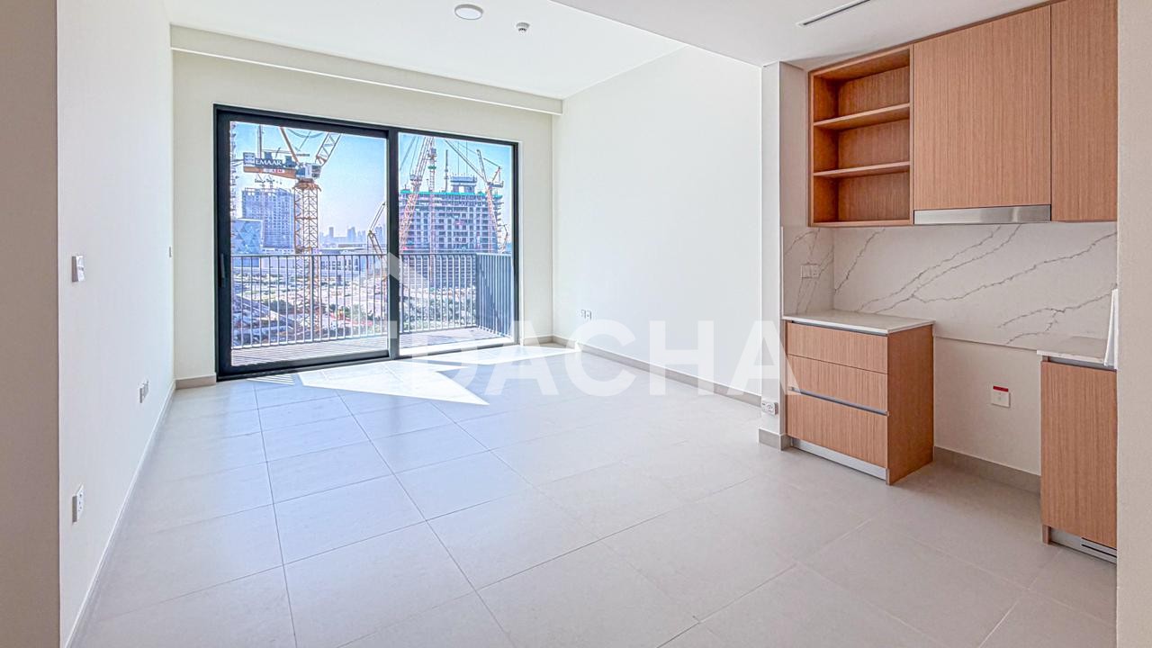 Brand New | Multiply cheques | Ready to Move In