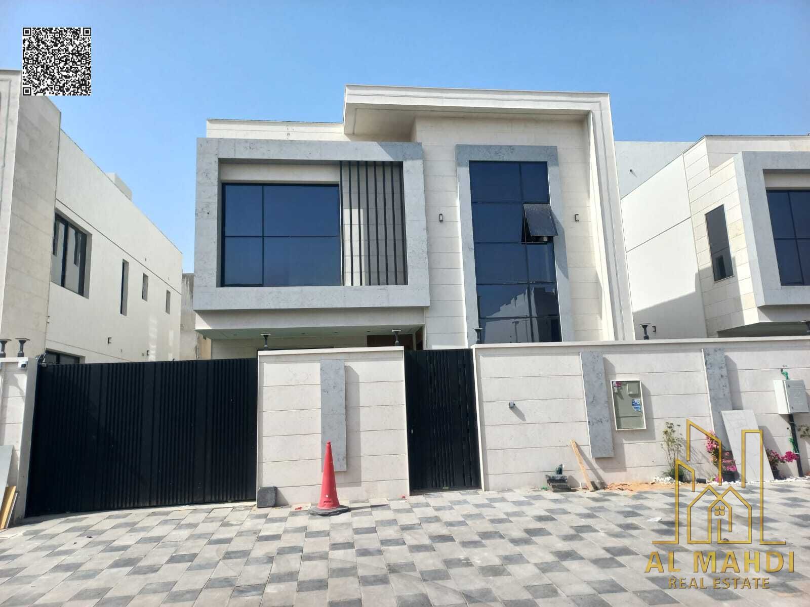 Luxury villa for rent in Al Zahia | 5 master bedrooms + swimming pool + roof terrace + majlis + living room + kitchen + maid's room |