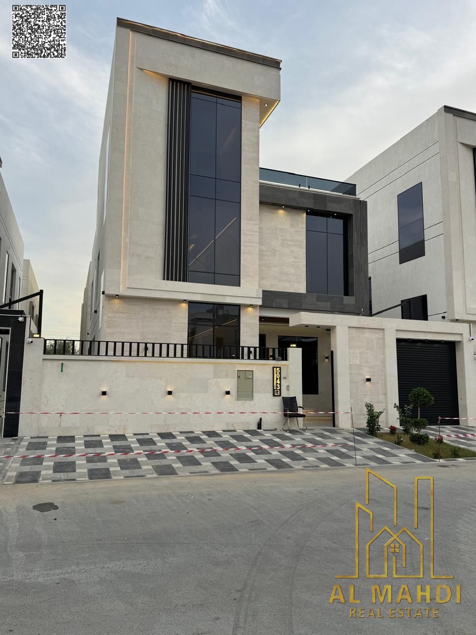 Luxury villa for sale in Al Yasmin area – Ajman | 6 master bedrooms | Modern design and spacious layout | Price negotiable