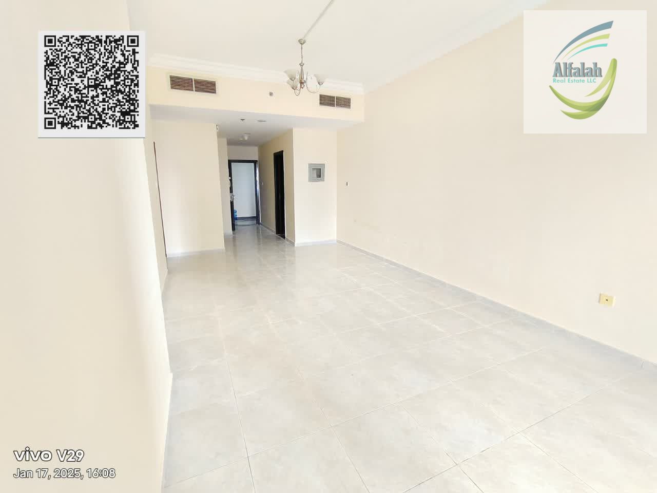 Spacious Family 2BHK | 1410 Sqft | Lake Tower C4 | 38,000 Only