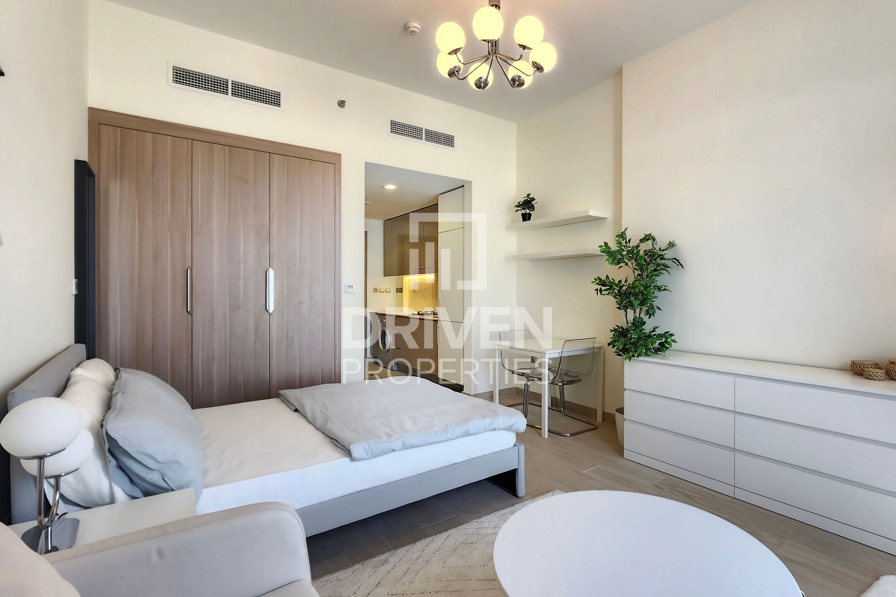Low Floor | Great Location | Modern Layout