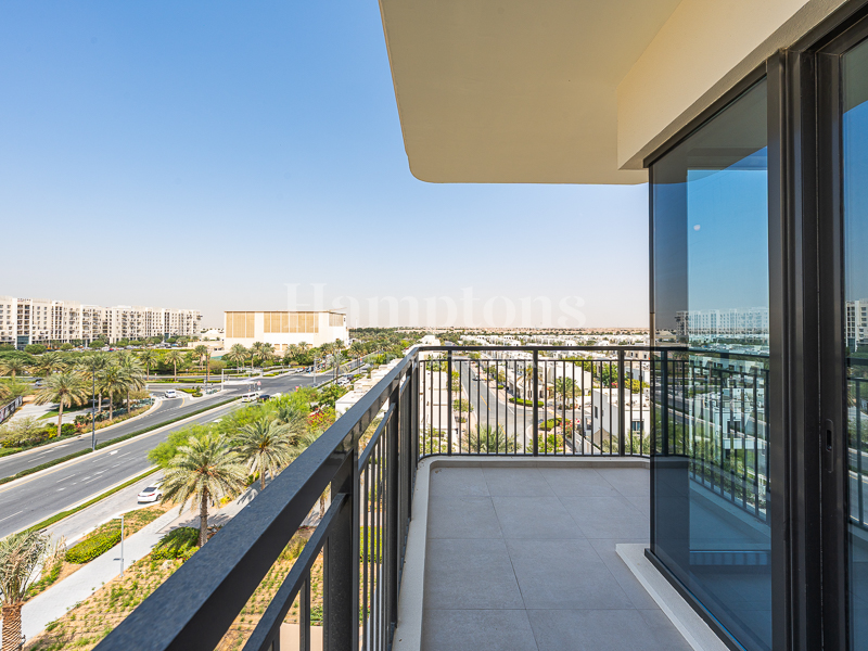Vacant in April | Corner Unit | Exclusive