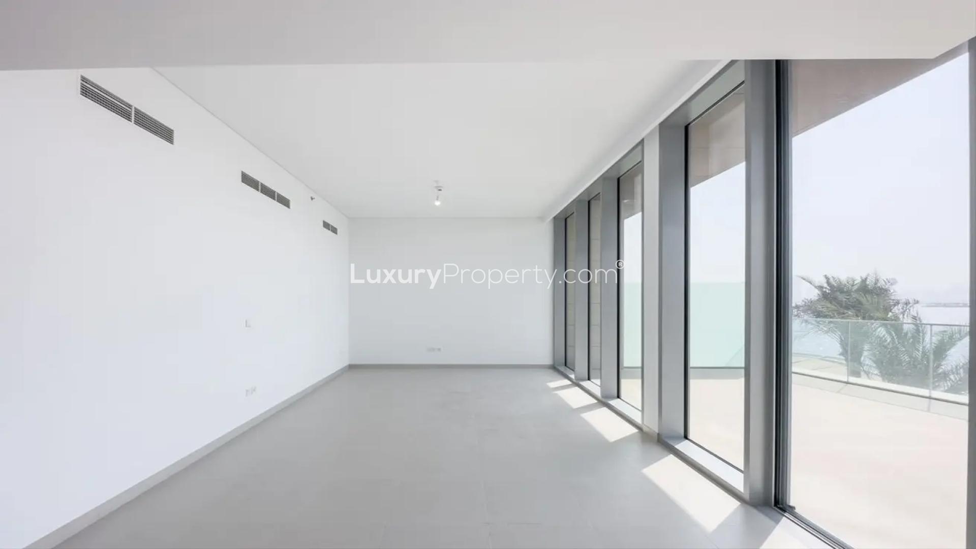 Unfurnished | Spacious and Bright | 3 Bedroom