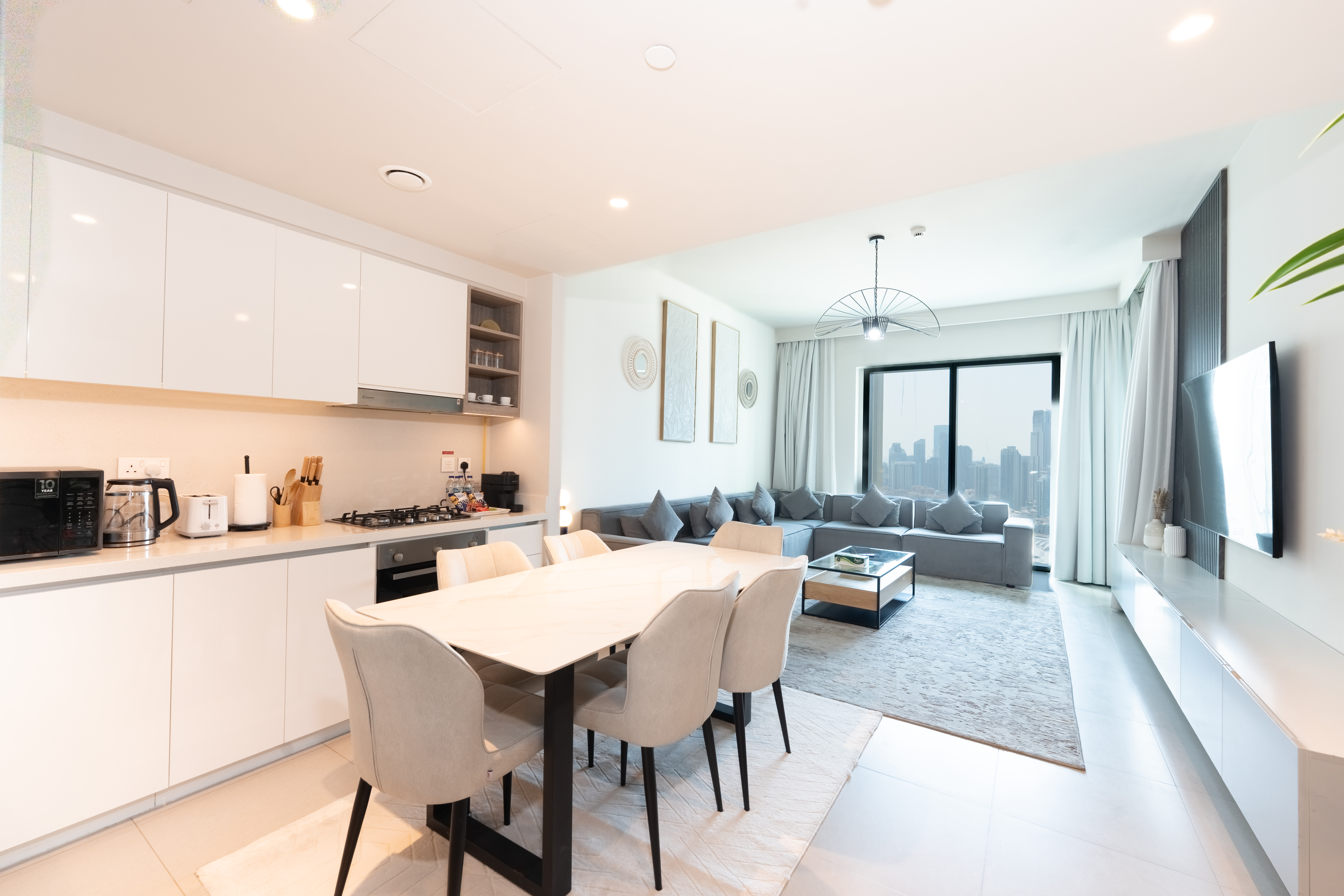 Luxury High-Floor 2BR with Burj Khalifa & Fountain Views | Downtown Views 2
